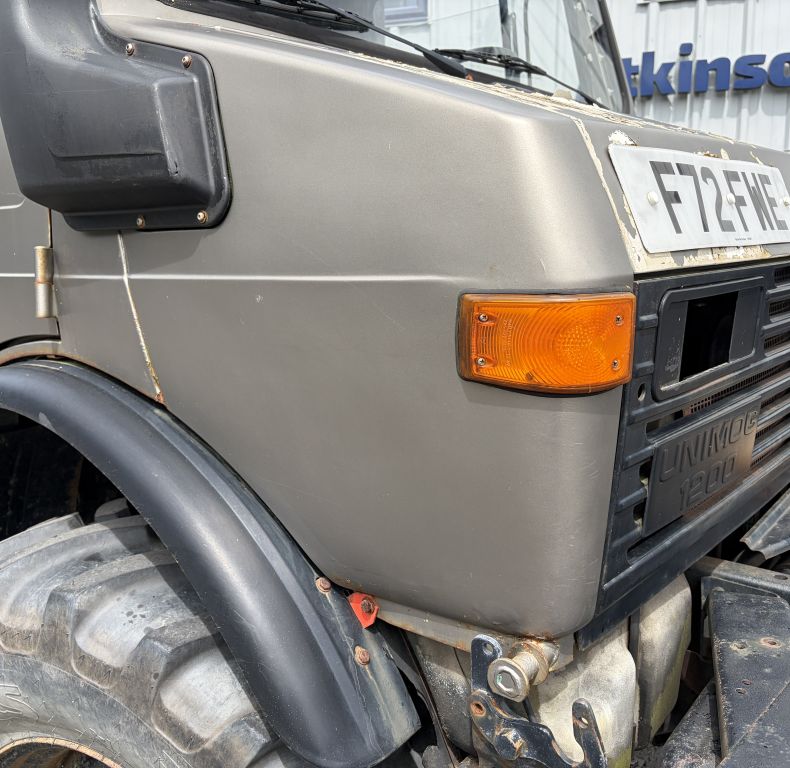U1200AG SOLID UNIMOG READY TO GO TO WORK