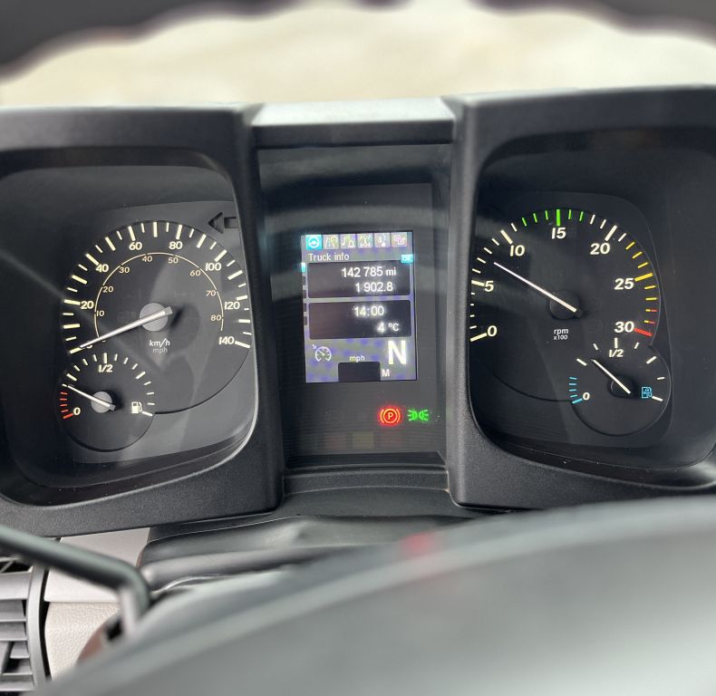 DIRECT GERMAN MOTORWAY MAINTENANCE UGE U527 - 2014