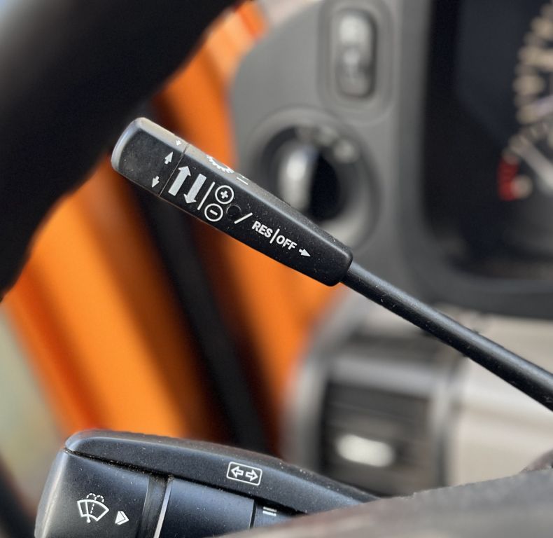 DIRECT GERMAN MOTORWAY MAINTENANCE UGE U527 - 2014