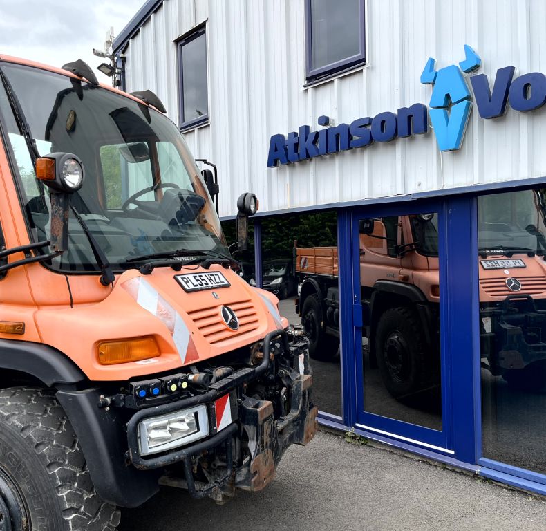 U400 170HP 4 CYL UNIMOG