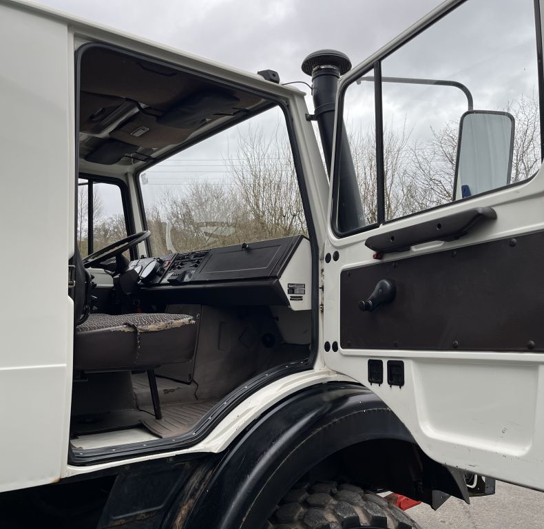 U1850 IDEAL CAMPER BASE VEHICLE