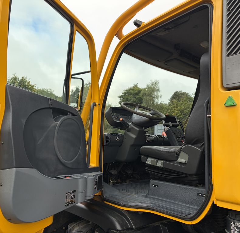 GREAT VALUE U400 238HP AG REG
