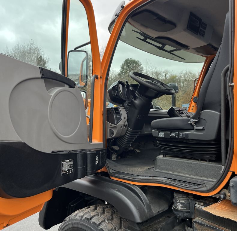 DIRECT GERMAN MOTORWAY MAINTENANCE UGE U527 - 2014