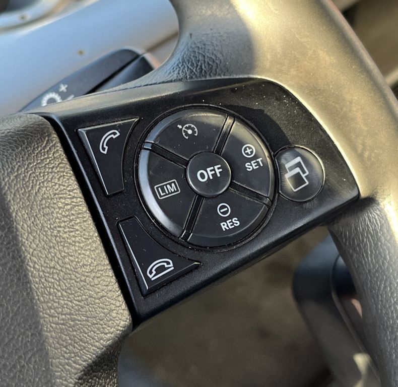 DIRECT GERMAN MOTORWAY MAINTENANCE UGE U527 - 2014