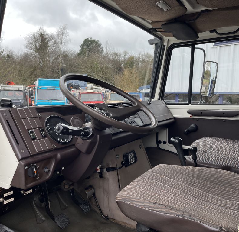 U1850 IDEAL CAMPER BASE VEHICLE