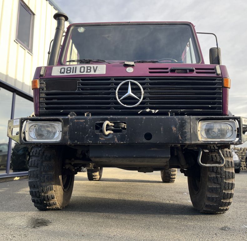 U1300L 3 WAY TIPPER - GREAT VALUE