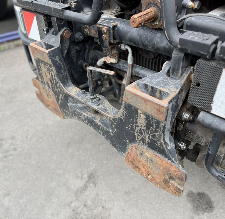 U400 170HP 4 CYL UNIMOG