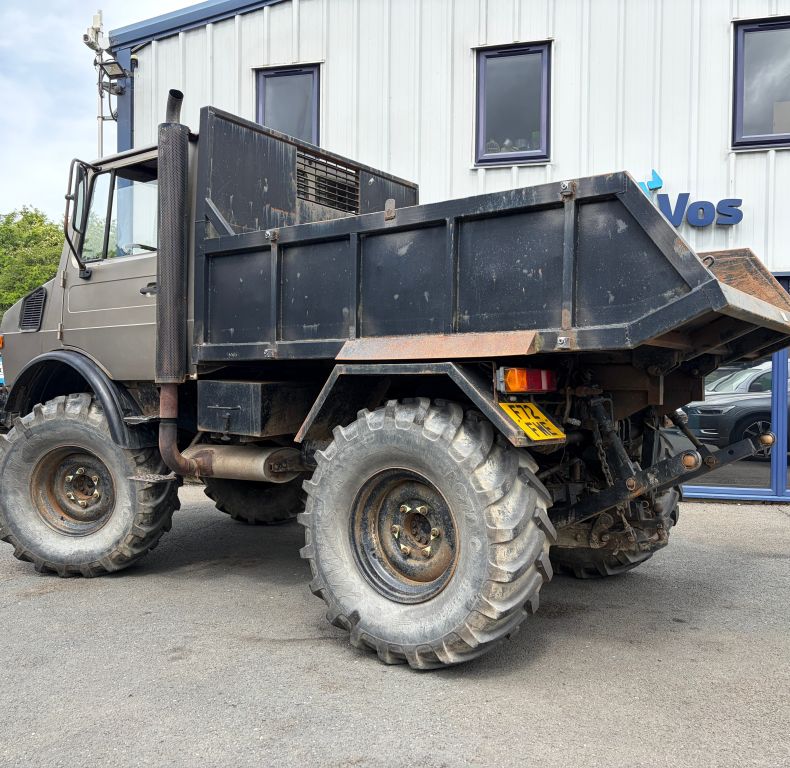 U1200AG SOLID UNIMOG READY TO GO TO WORK