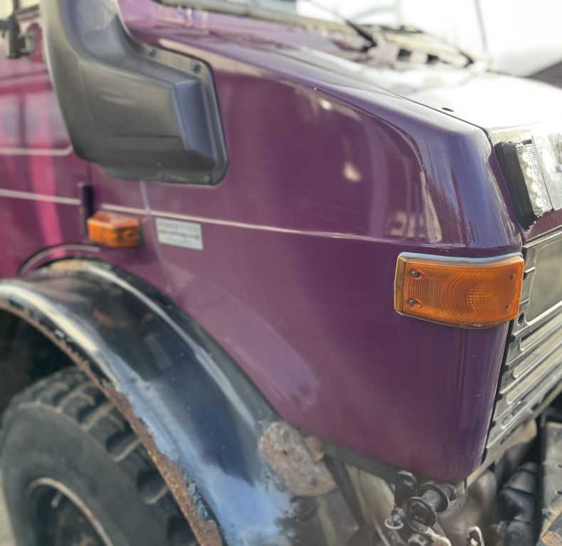 U1300L 3 WAY TIPPER - GREAT VALUE