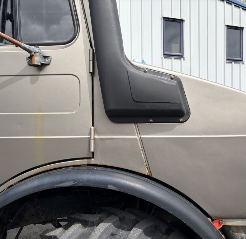 U1200AG SOLID UNIMOG READY TO GO TO WORK